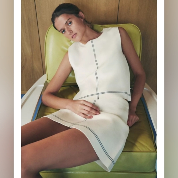 Zara Trimmed Mini Skirt - Picture 3 of 5